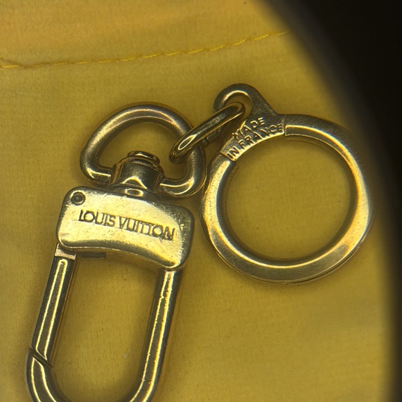 Louis Vuitton Anneau Cles Key Ring Holder Charm Gold Tone - Picture 2 of 5